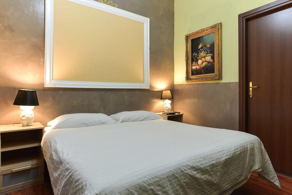 רומא Napoleon Guesthouse חדר תמונה