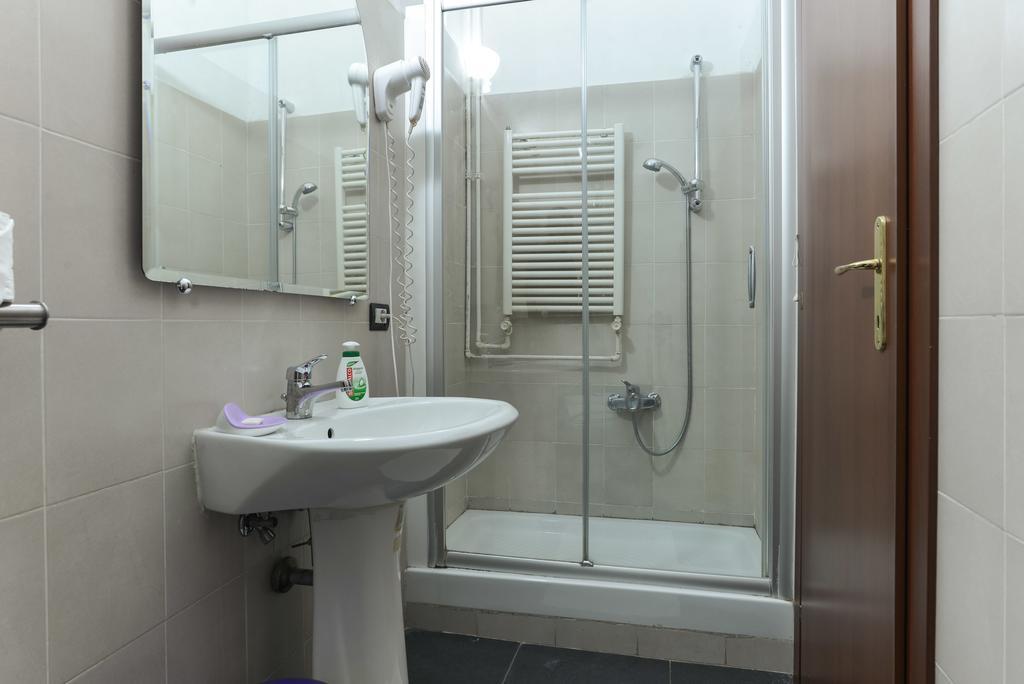 רומא Napoleon Guesthouse חדר תמונה