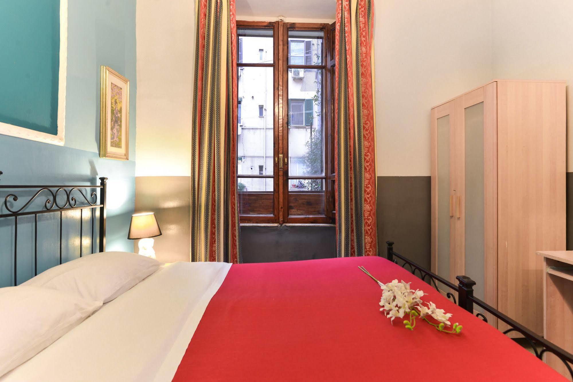 רומא Napoleon Guesthouse מראה חיצוני תמונה